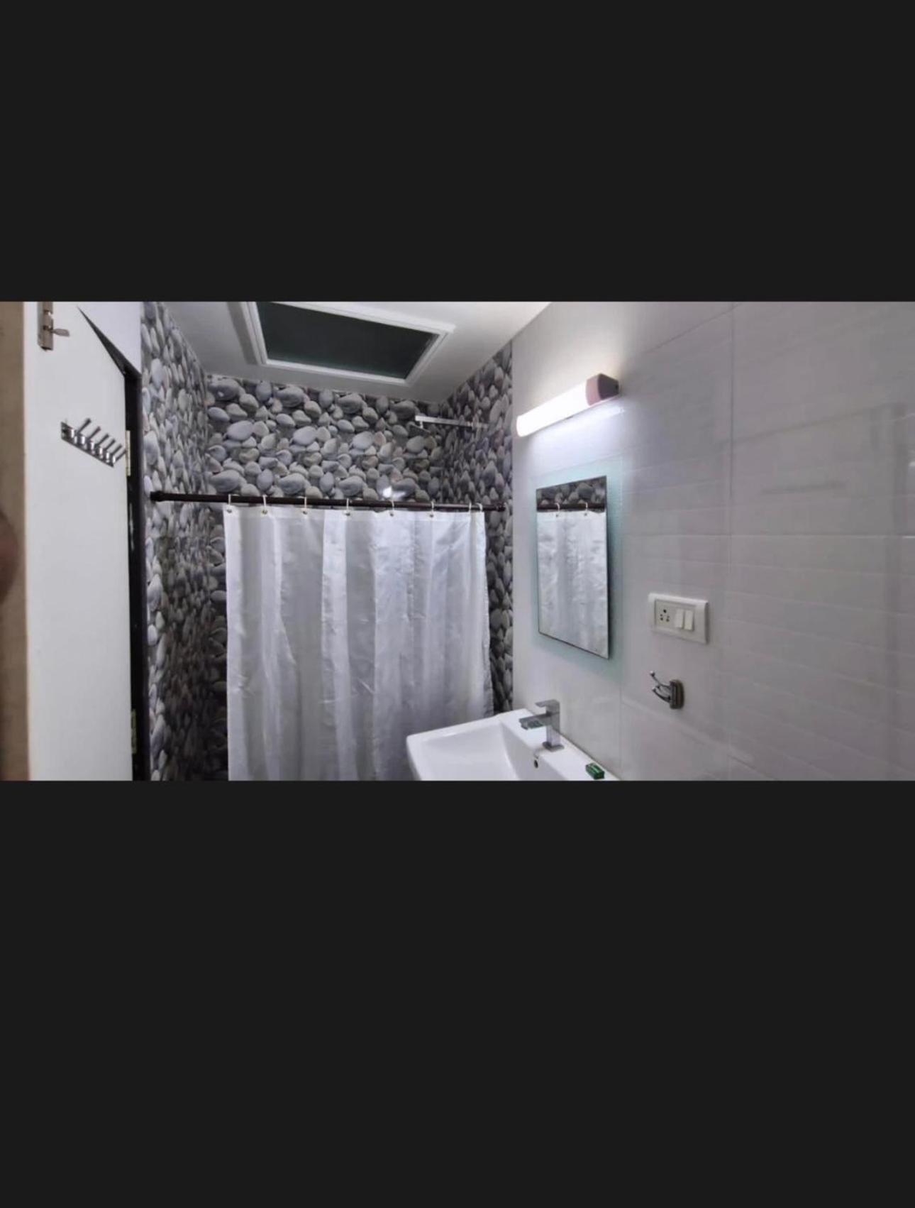 Haven Apartment Inn Baga Beach ภายนอก รูปภาพ